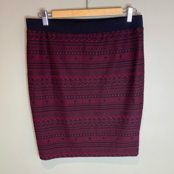 Sanctuary NWT Black & Red Pattern Mini Skirt Size XL - Picture 2 of 8